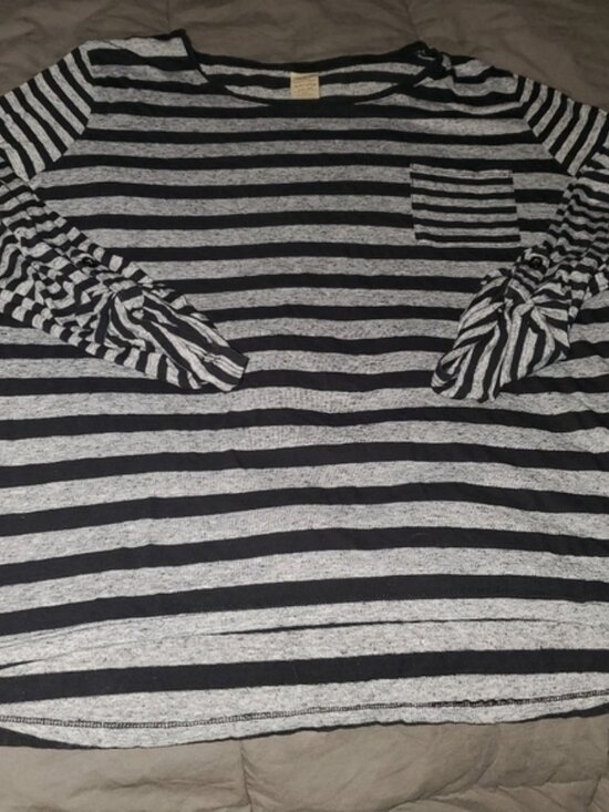Tops - FADED glory black and gray striped 3/4 sleeve or full length top with pocket